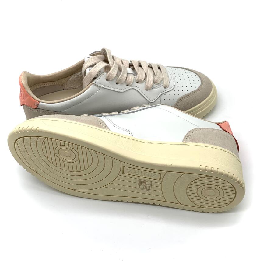 Autry medalist Suede White/peachp