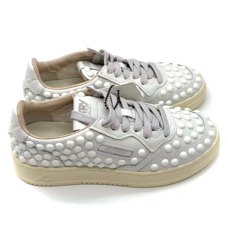Autry medalist low wom pea white