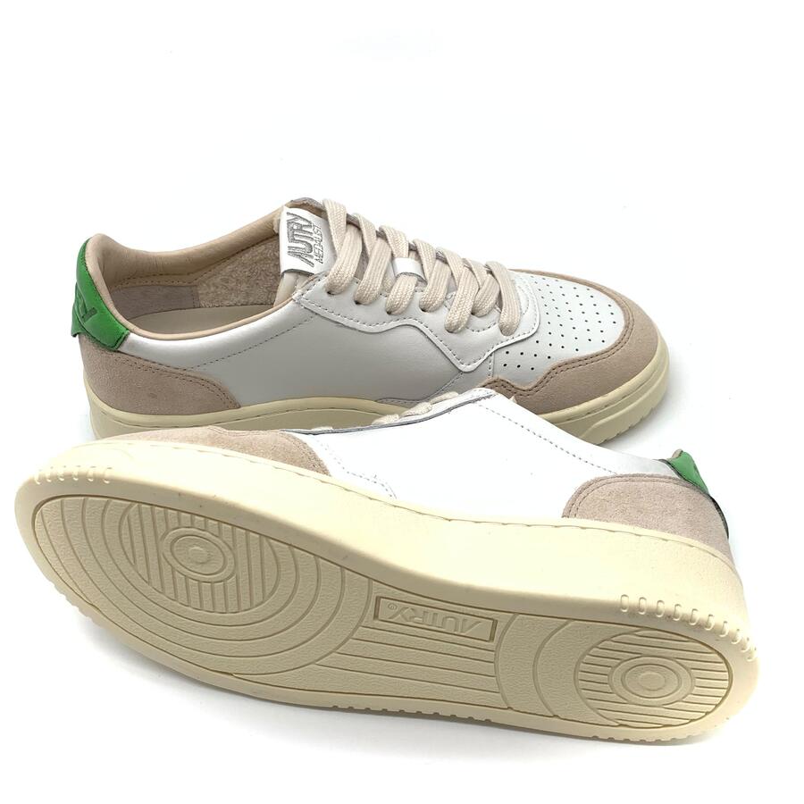 Autry medalist Suede White/bud Green 