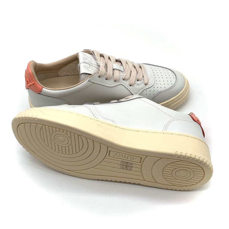 Autry medalist low wom White/peachp