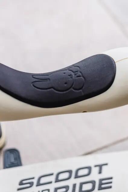 Highwaykick 1 Push & Go – Scooter 2in1 con Barra di Spinta | Collezione Miffy