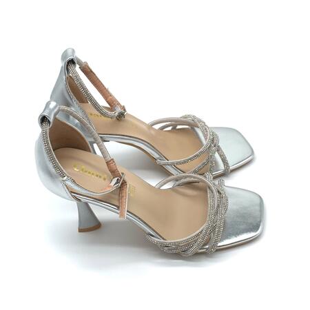 Claud.V sandalo con tacco argento con stras