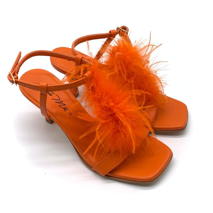 Paolo Mattei Sandalo con piume arancione 