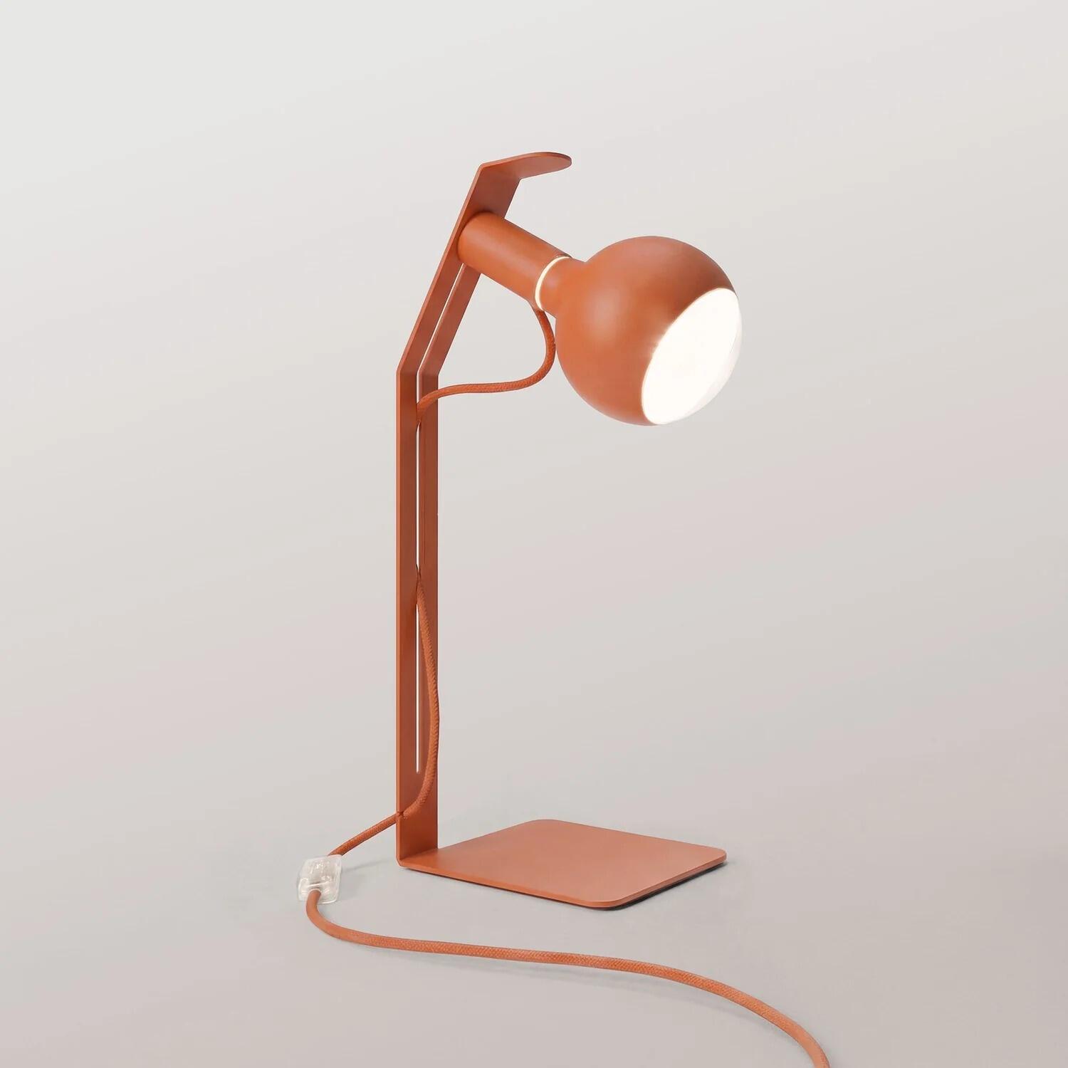 Lampada da tavolo completa Koso