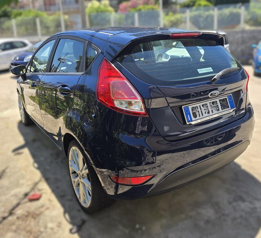 Ford Fiesta 1.5 TDCi 75CV 5 porte