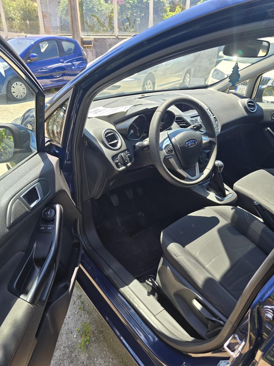 Ford Fiesta 1.5 TDCi 75CV 5 porte
