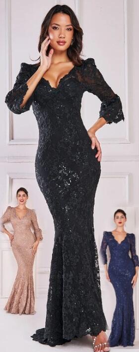 0909 Abito lungo in tulle e pizzo ricamato con paillettes foderate e manichette