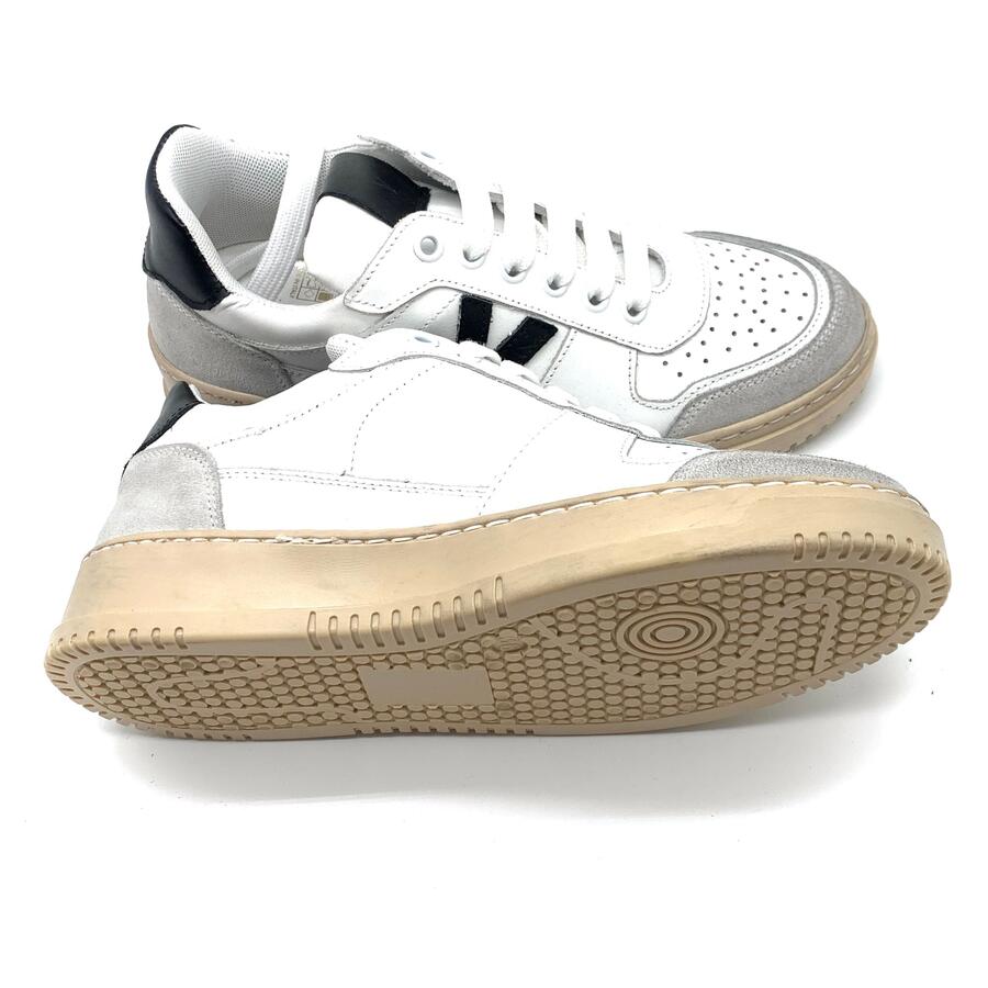 V2 Sneakers in vitello bianco/nero