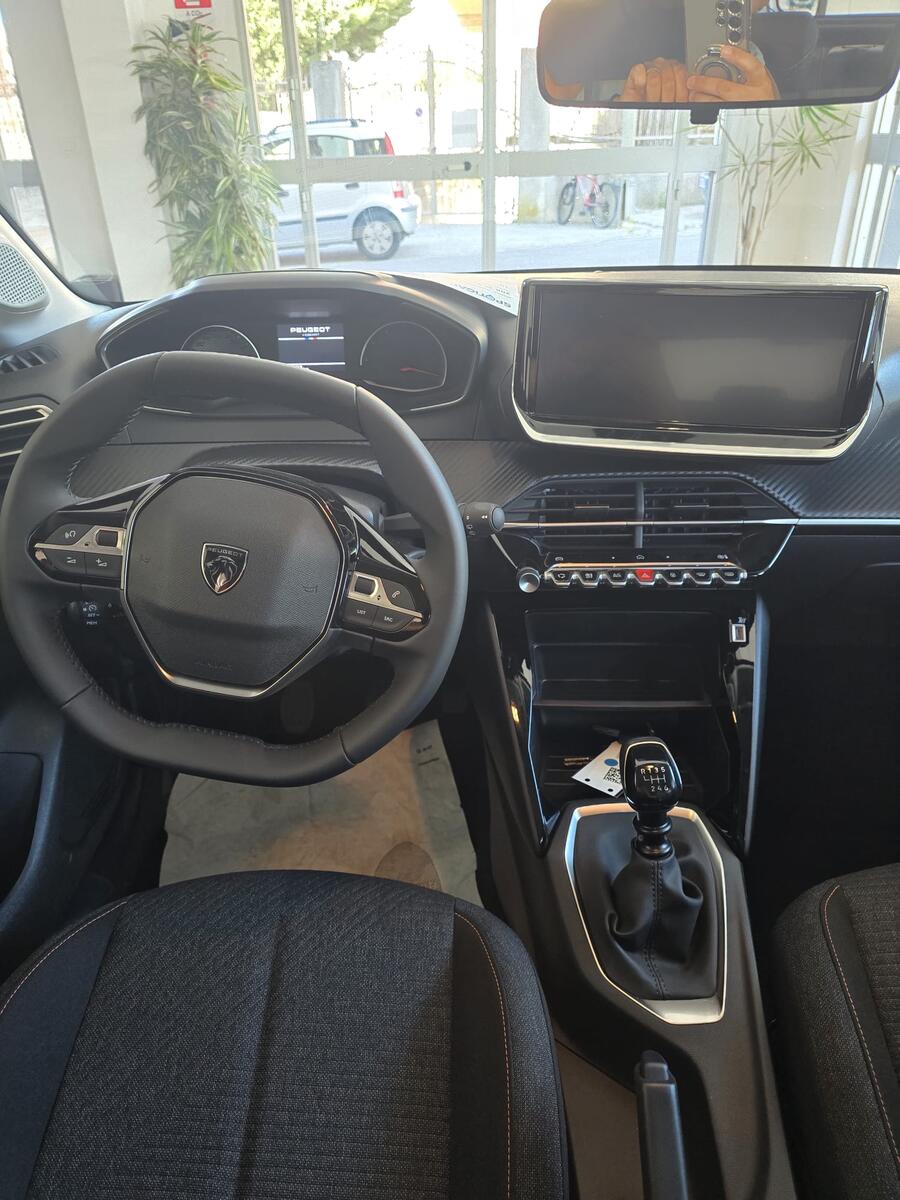 Peugeot 208 1.2 puretech Style s&s 100cv 