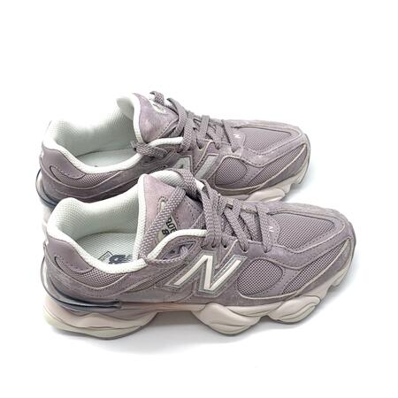 New balance 9060 Truffle Salt/Sea Salt