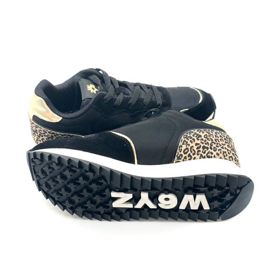 W6YZ Jet Black/platinum