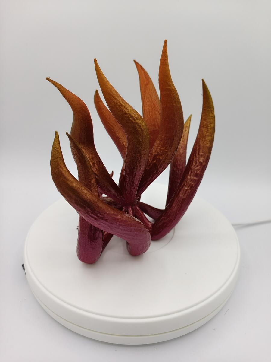 KITSUNE, Volper a 9 code colorata a mano - Stampa 3D -
