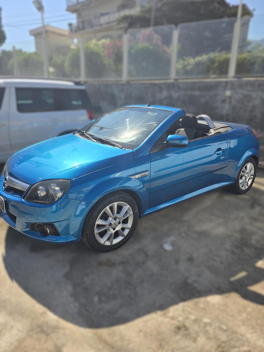Opel Tigra TwinTop 1.3 CDTI Sport 