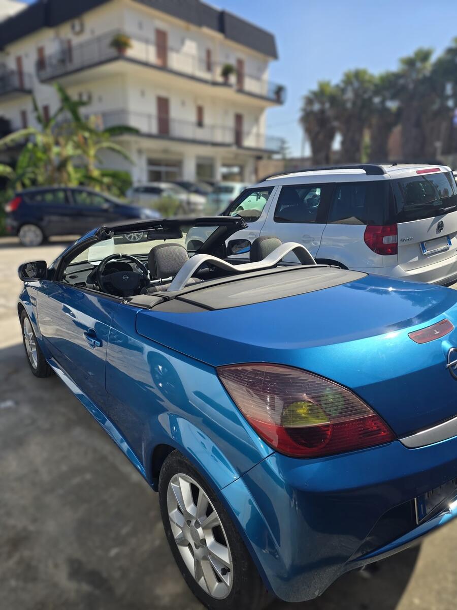 Opel Tigra TwinTop 1.3 CDTI Sport 