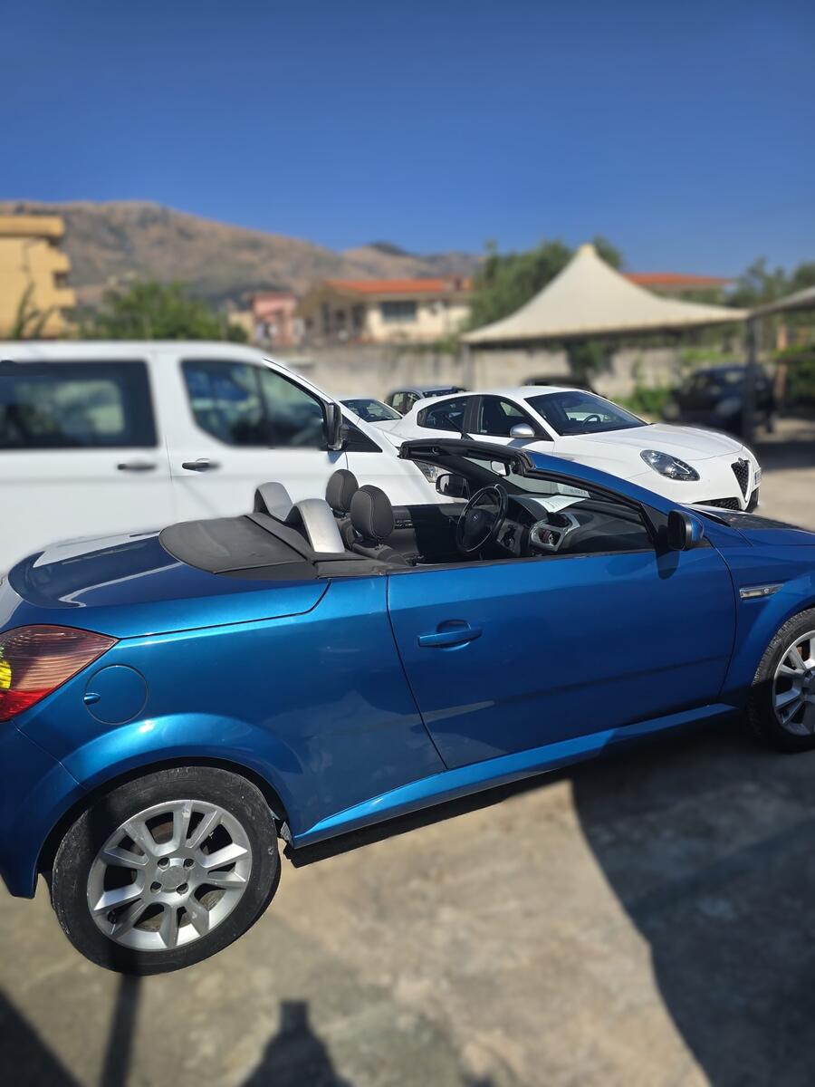 Opel Tigra TwinTop 1.3 CDTI Sport 
