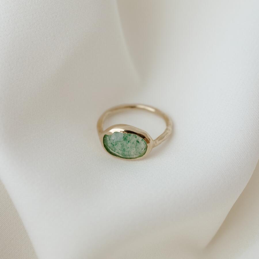 Anello con quarzo verde misura 13