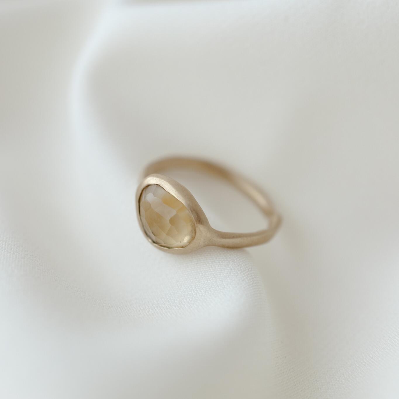 Anello con quarzo citrino misura 15