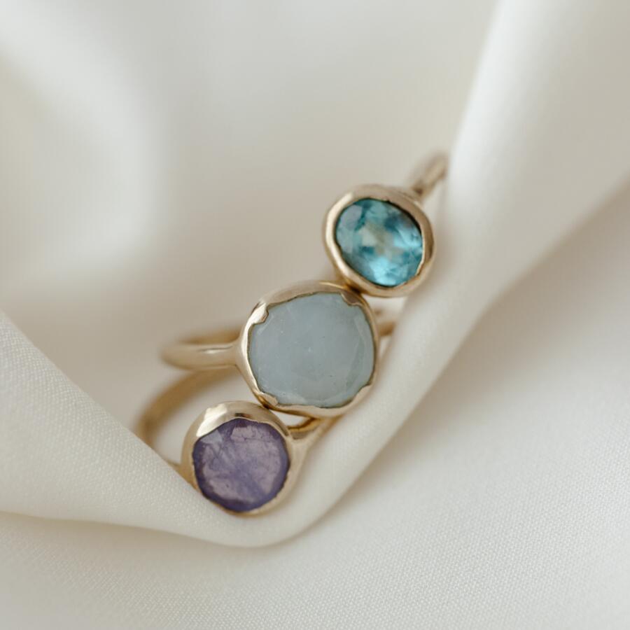 Anello con tanzanite tonda misura 12