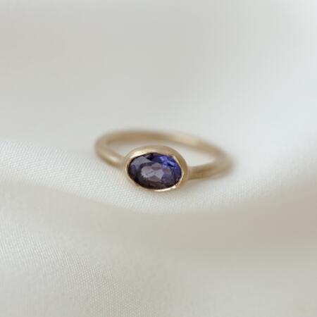 Anello con iolite misura 11.5