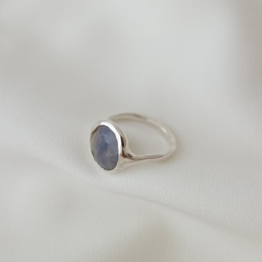Anello con corindone di zaffiro misura 14