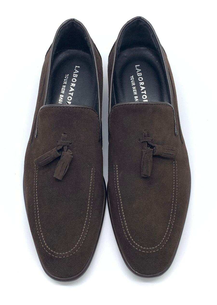 Laboratori 04 mocassino con nappa marrone