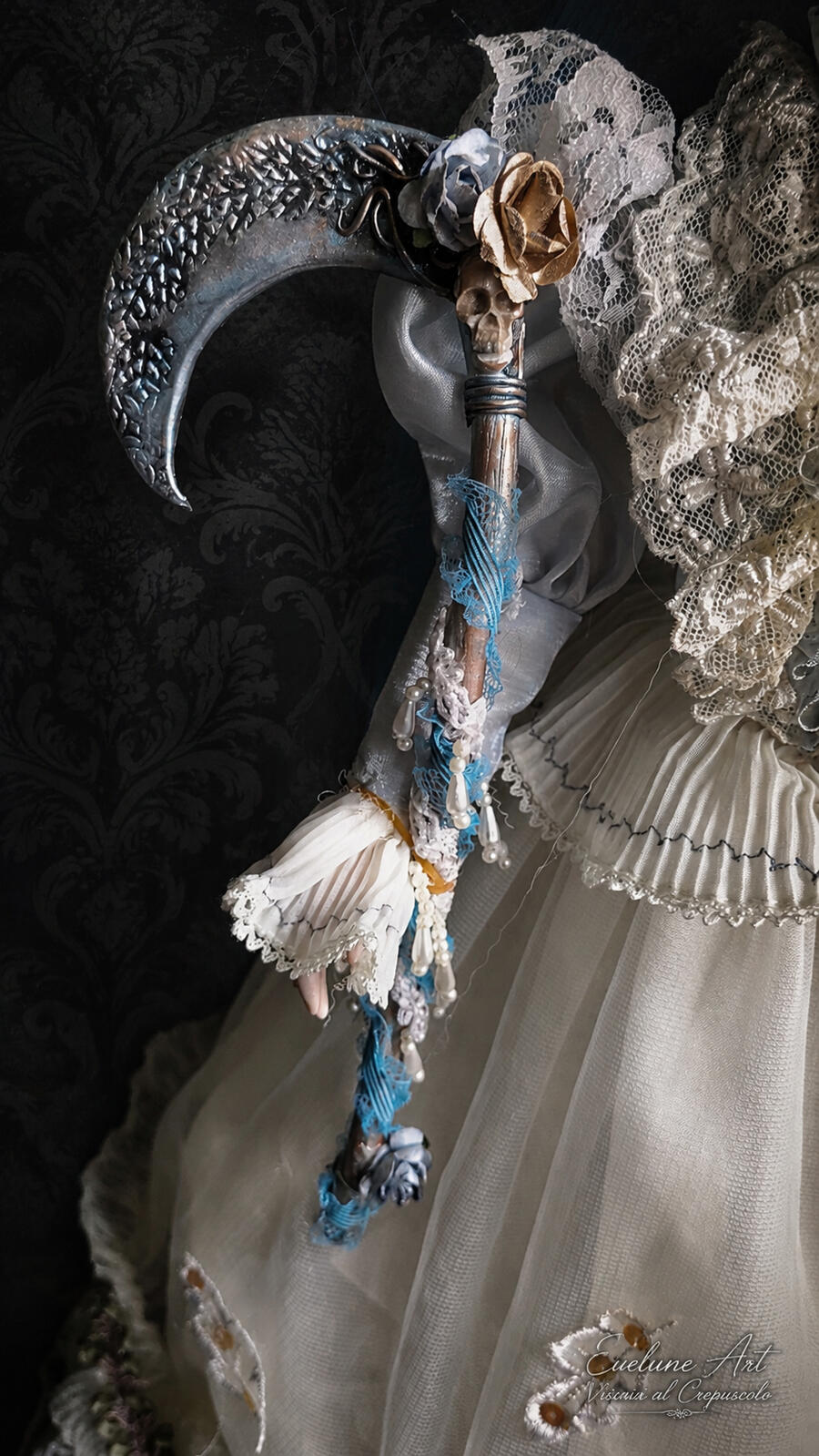 Lyria Santa Muerte Madonna delle Rose Lunari