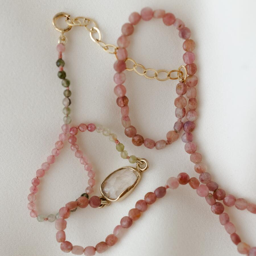 Collana con tormalina multicolor