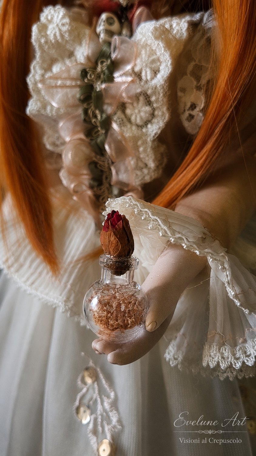Ajisela Santa Muerte Madonna Funebre dei Licheni