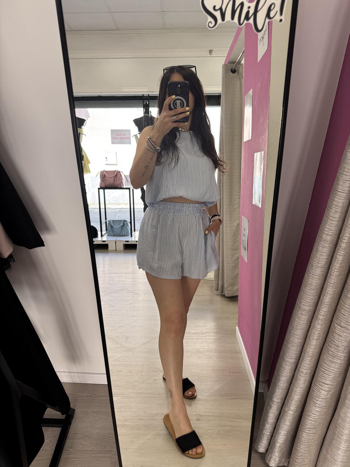 NOVITÀ Completo top e shorts a righe in lurex