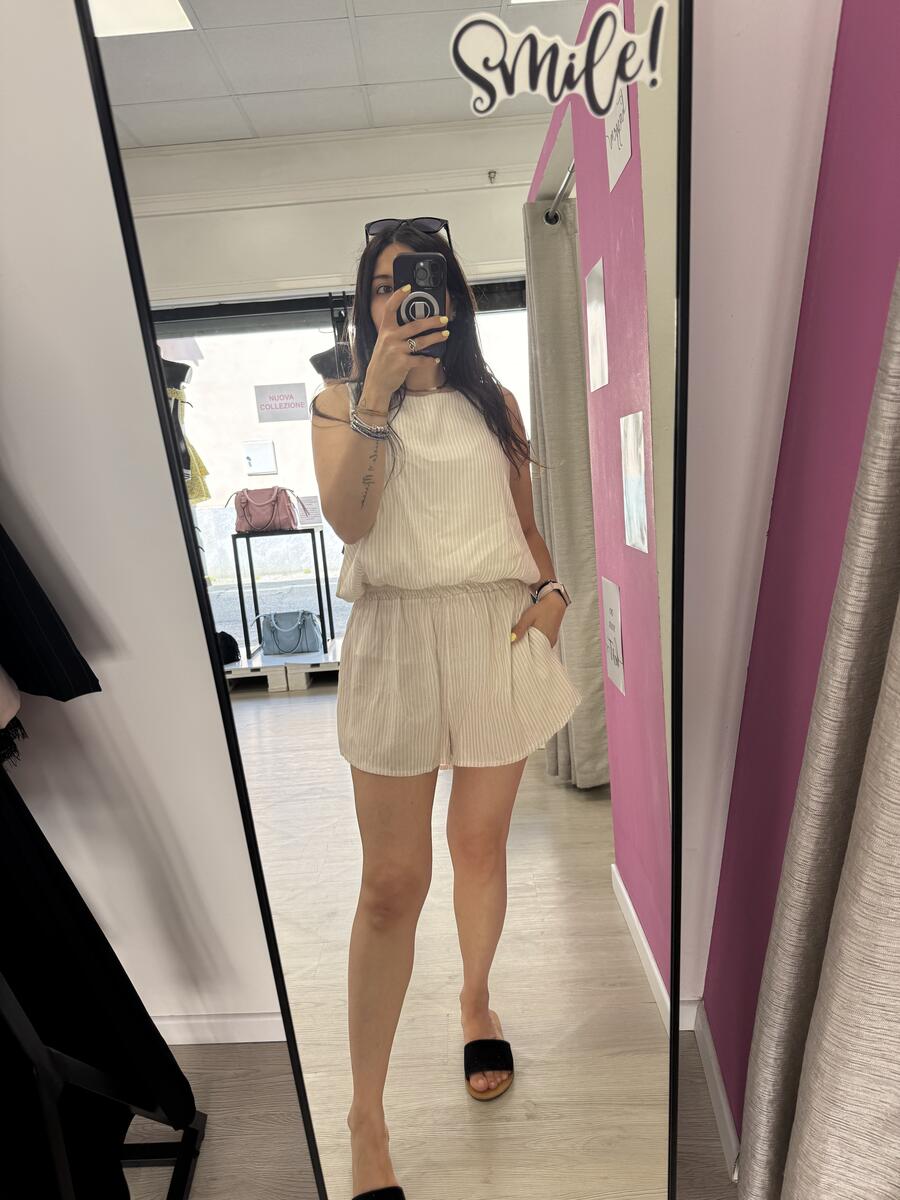 NOVITÀ Completo top e shorts a righe in lurex
