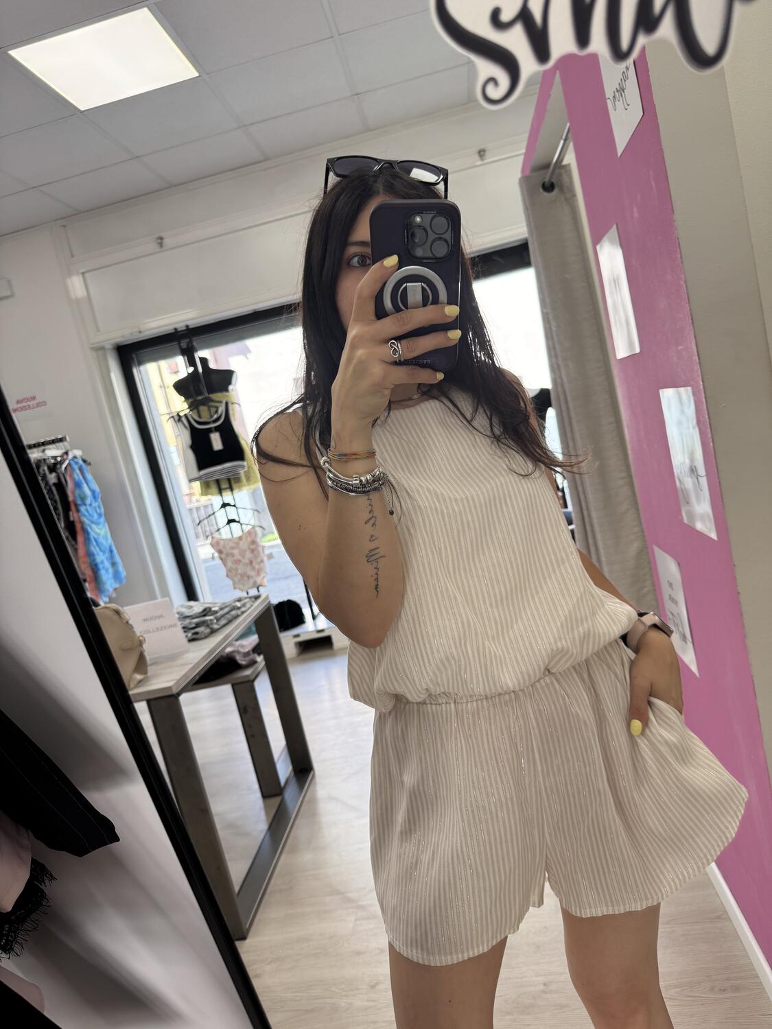 NOVITÀ Completo top e shorts a righe in lurex