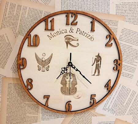 Orologio personalizzabile in legno