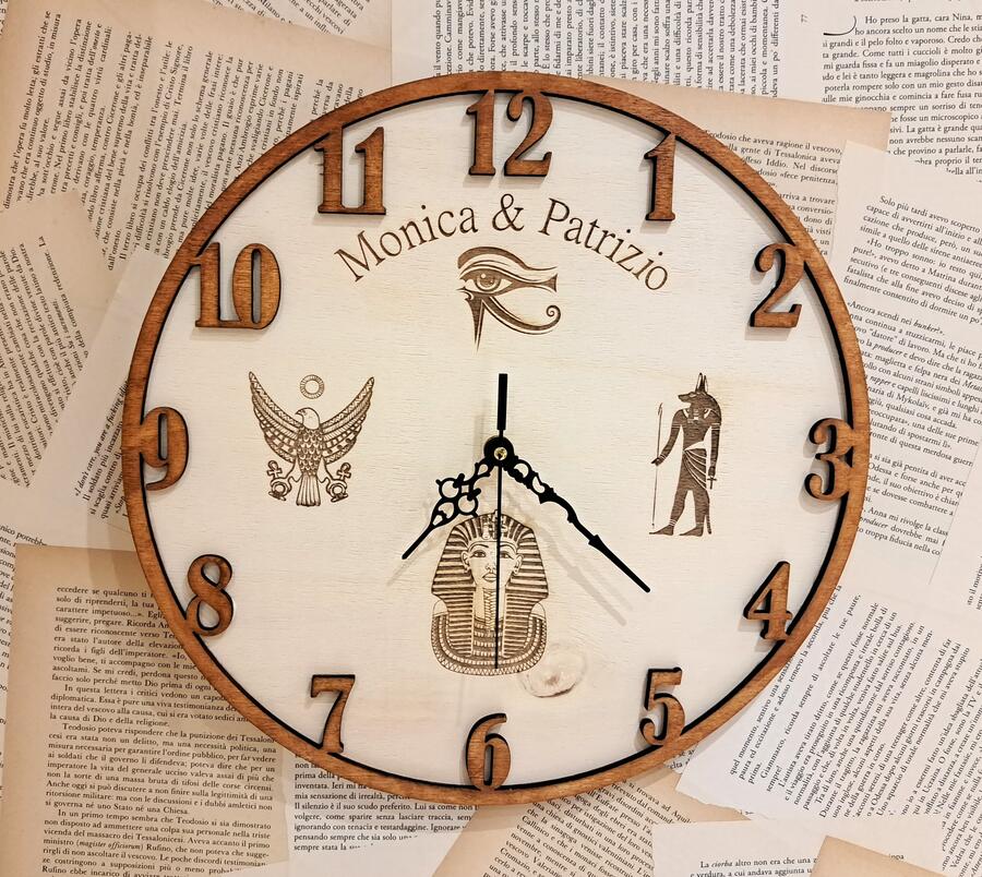 Orologio personalizzabile in legno