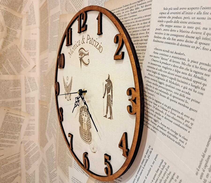 Orologio personalizzabile in legno