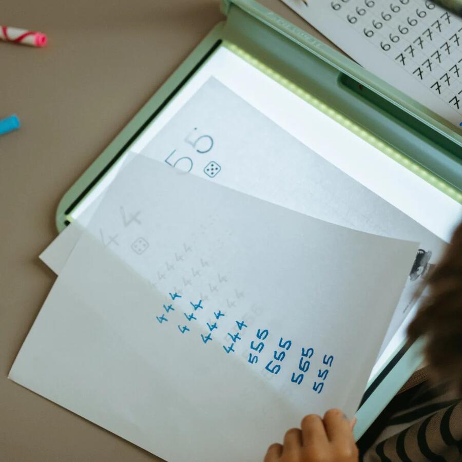 KIDYDRAW‑PRO – Tablet luminoso doppia faccia per disegno e apprendimento