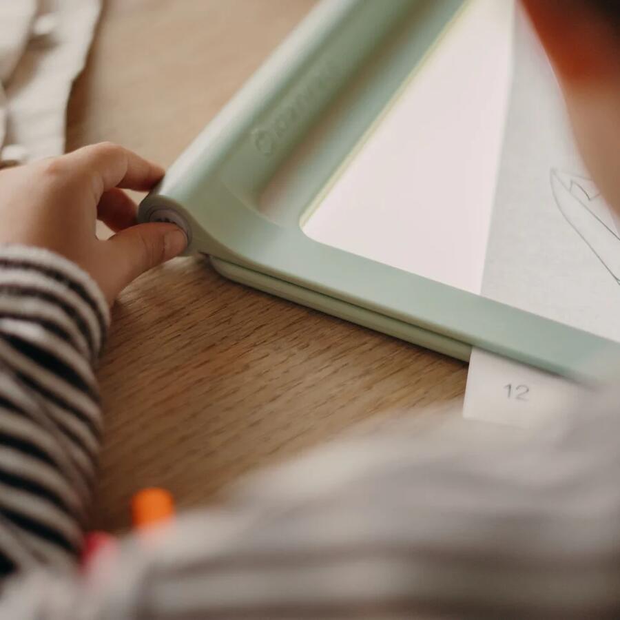 KIDYDRAW‑PRO – Tablet luminoso doppia faccia per disegno e apprendimento