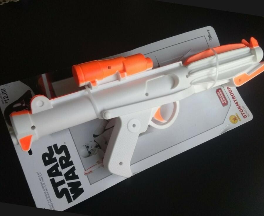 STAR WARS STORMTROOPER - Dinsey 6+