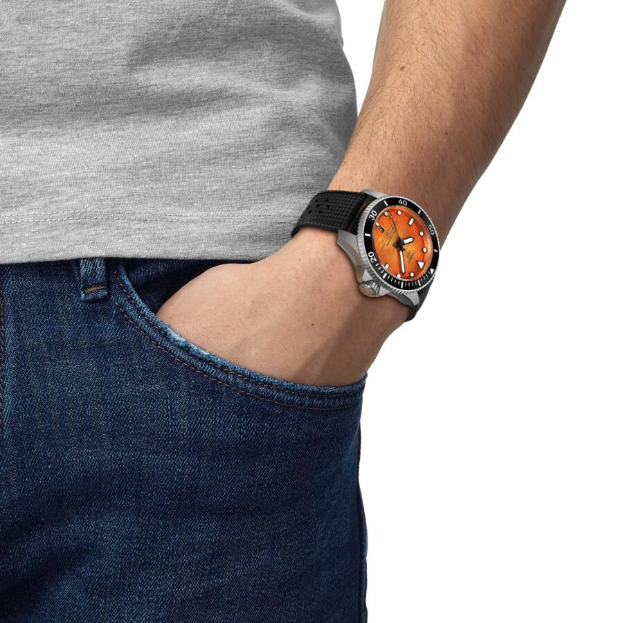 TISSOT SEASTAR 2000  44MM 