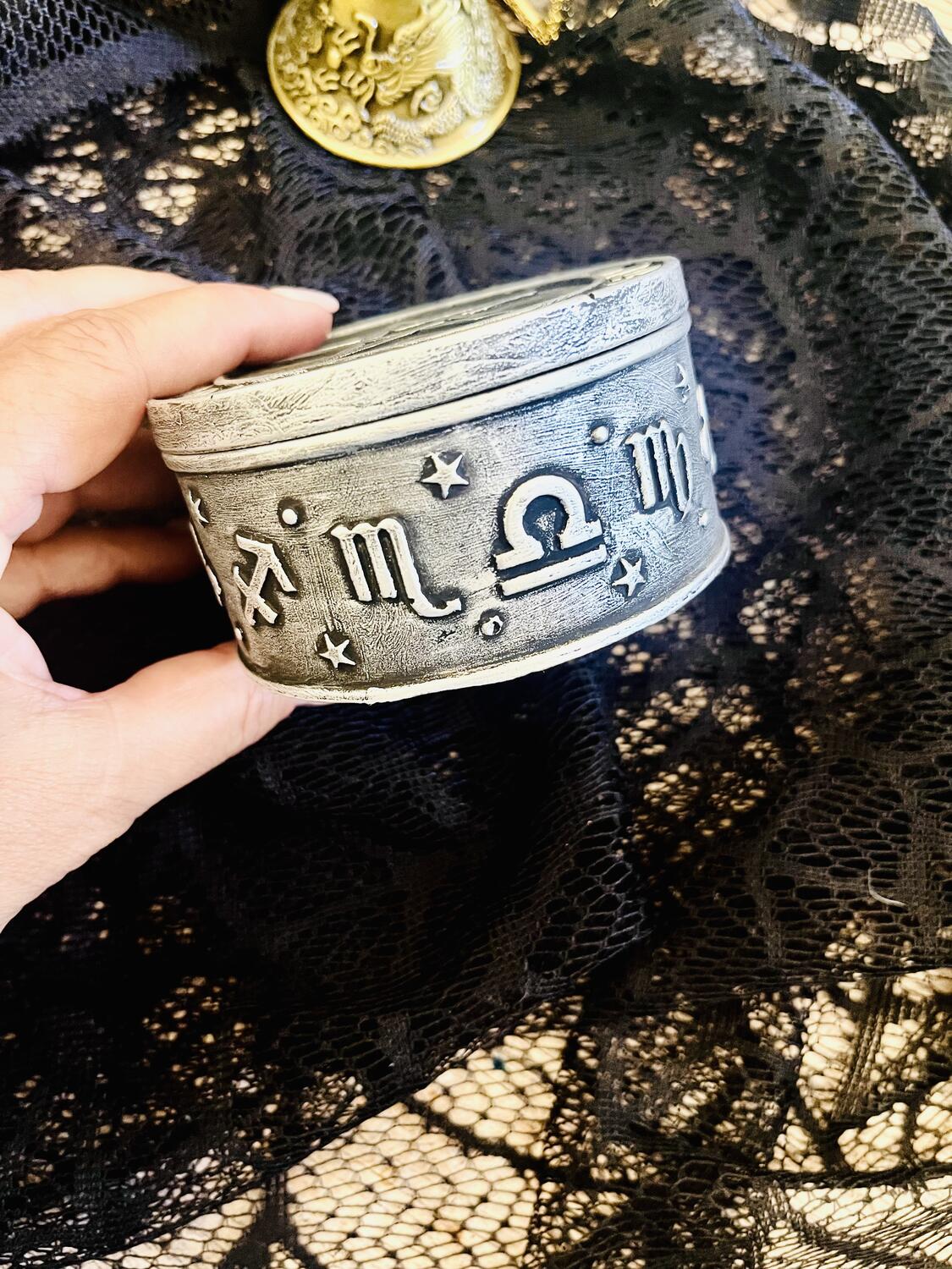 Scatola rituale La Ruota dello Zodiaco