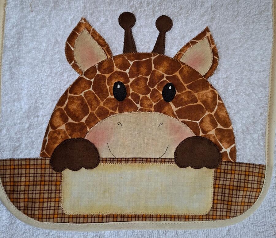 kit set asilo bavaglia e salvietta giraffa