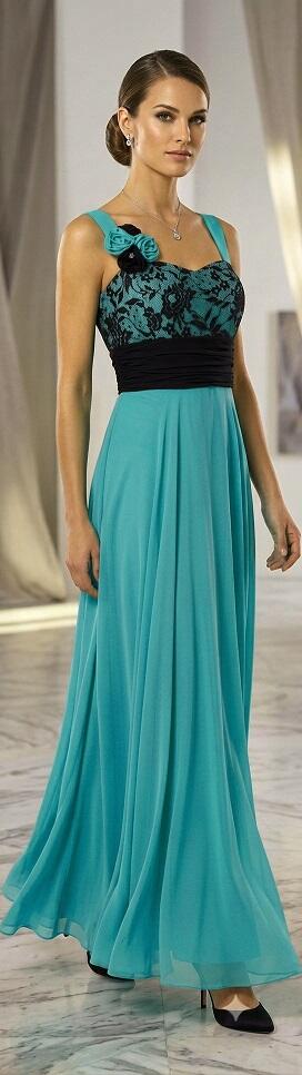 0988 Abito in chiffon foderato con corpetto in pizzo
