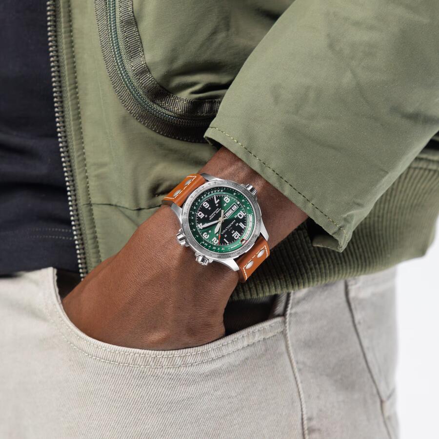 HAMILTON KHAKI AVIATION X-WIND DAY DATE AUTO 