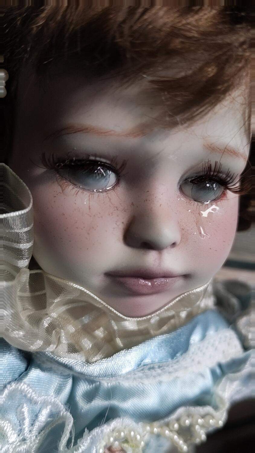 Carillon Iris la Bimba dalle lacrime profumate 