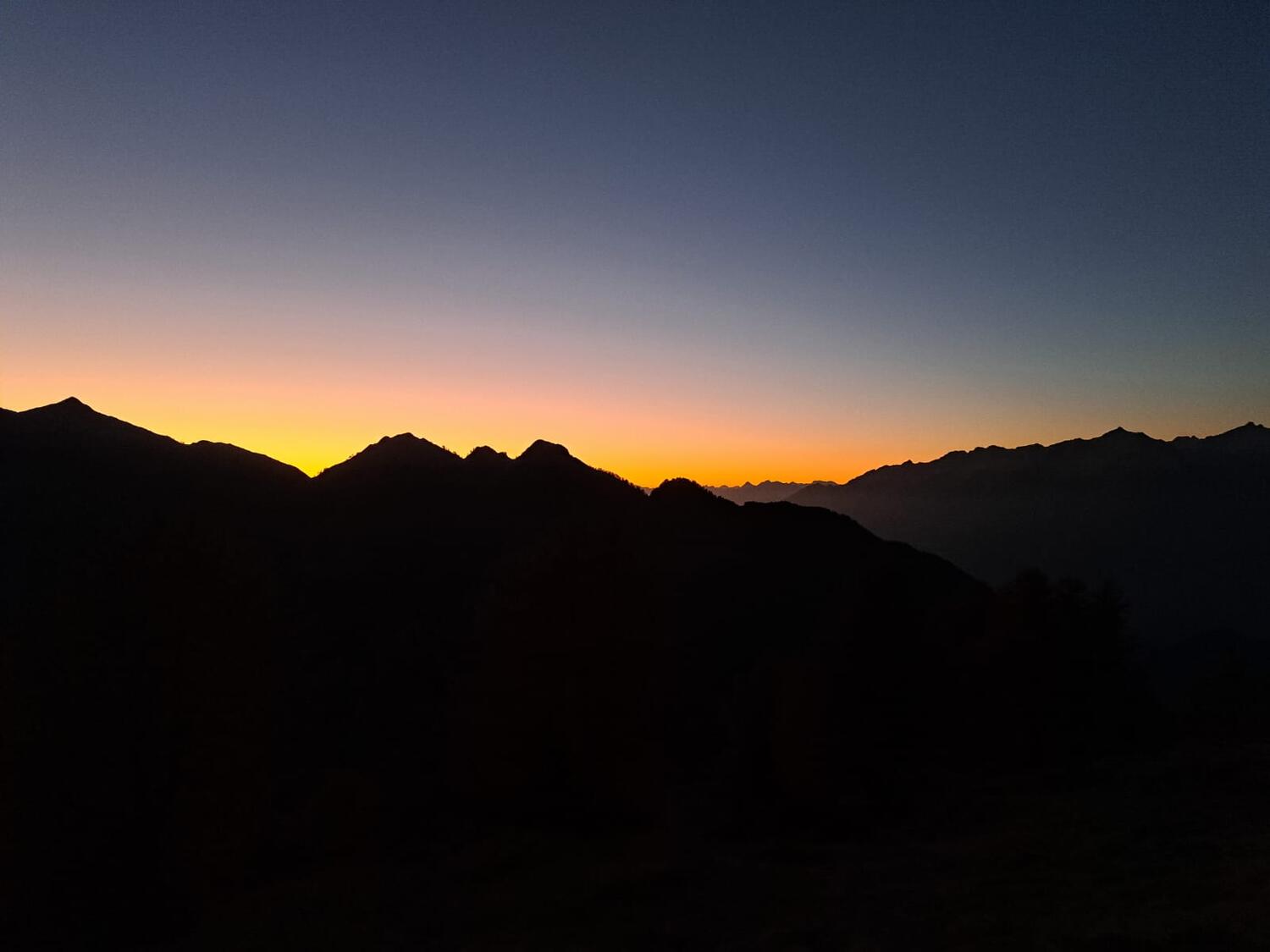 VENERDI' 28 AGOSTO Camminata al chiaro di luna con cena in rifugio