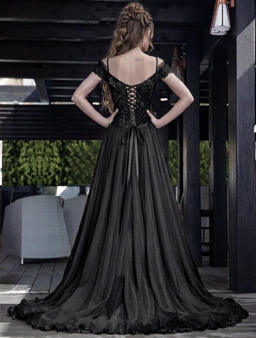 0517 ABITO LUNGO A IMPERO IN TULLE E PIZZO MACRAME' FODERATO 