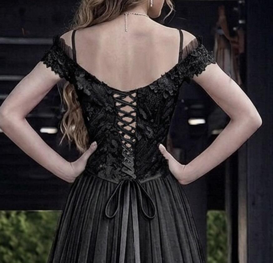 0517 ABITO LUNGO A IMPERO IN TULLE E PIZZO MACRAME' FODERATO 