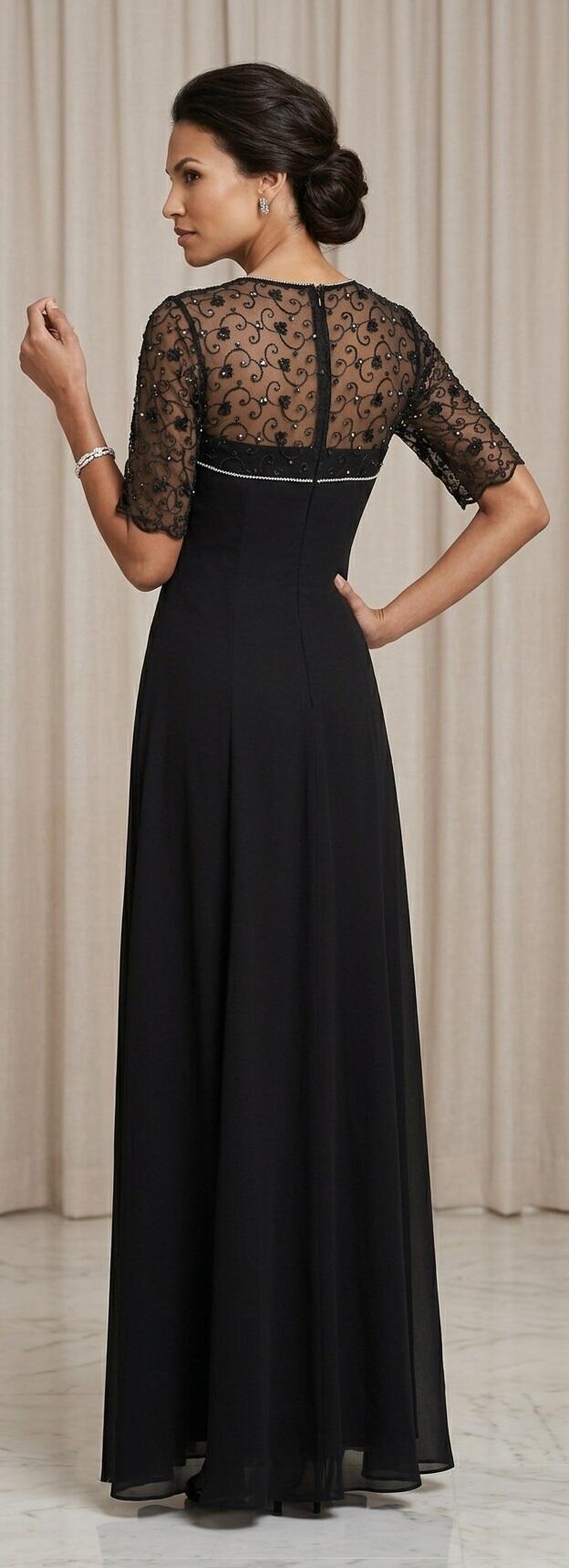 1009 Abito lungo in chiffon foderato con manichette e dettagli in pizzo con perline e strass