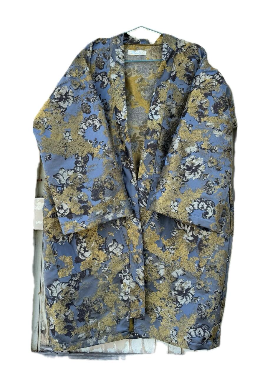 Kimono avio e oro