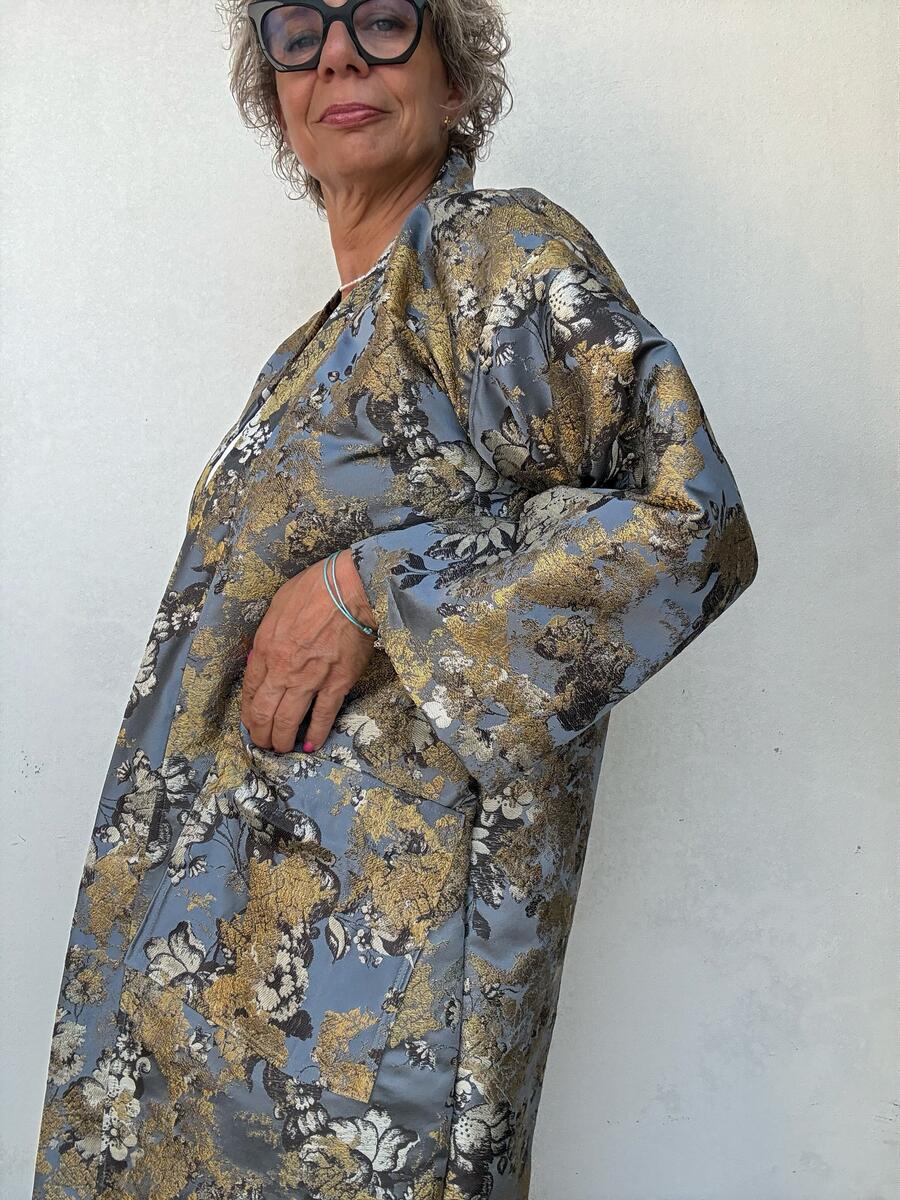 Kimono avio e oro