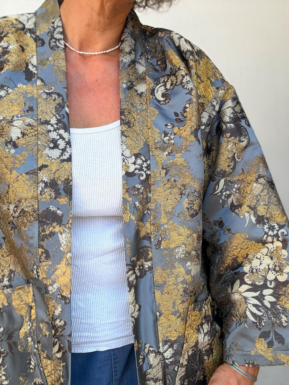 Kimono avio e oro